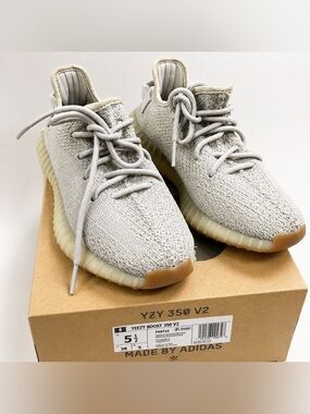 Adidas Yeezy Boost 350 V2 Sesame Sneakers Size 5.5 Women’s / 5 Youth
